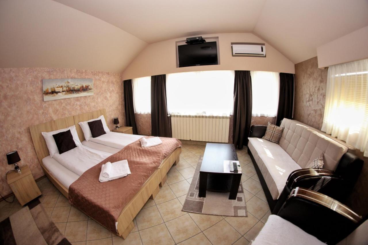 Apartmani Zecevic Nikšić Екстериор снимка