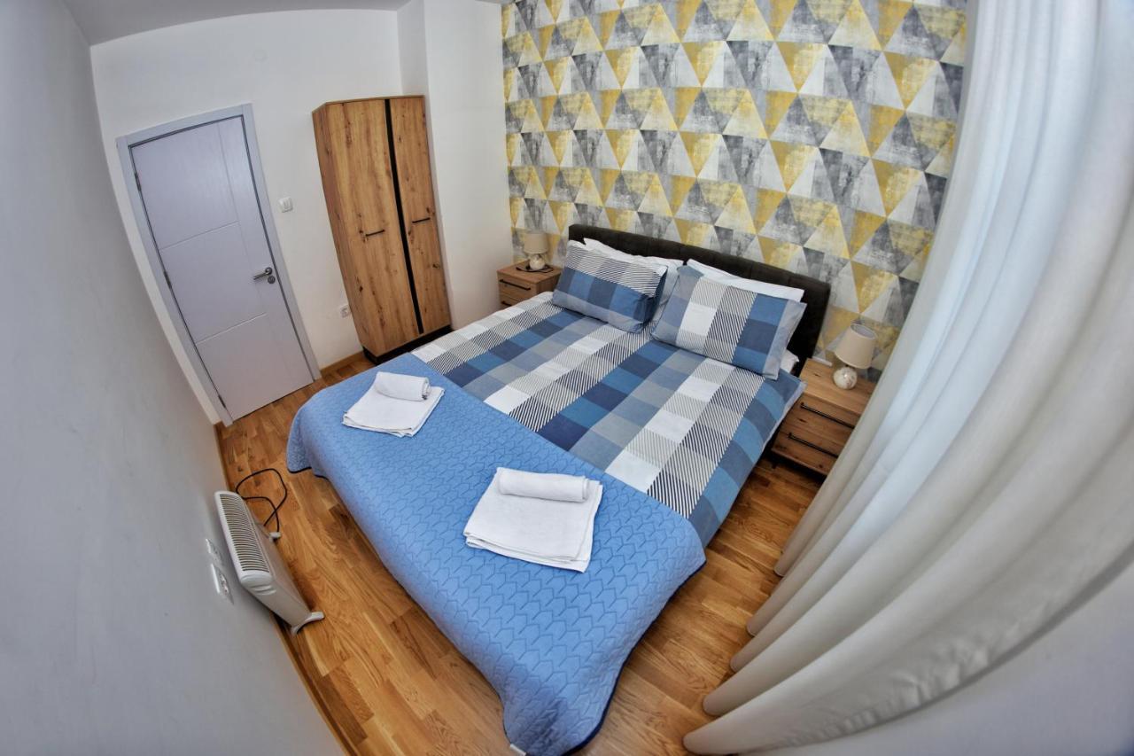 Apartmani Zecevic Nikšić Екстериор снимка